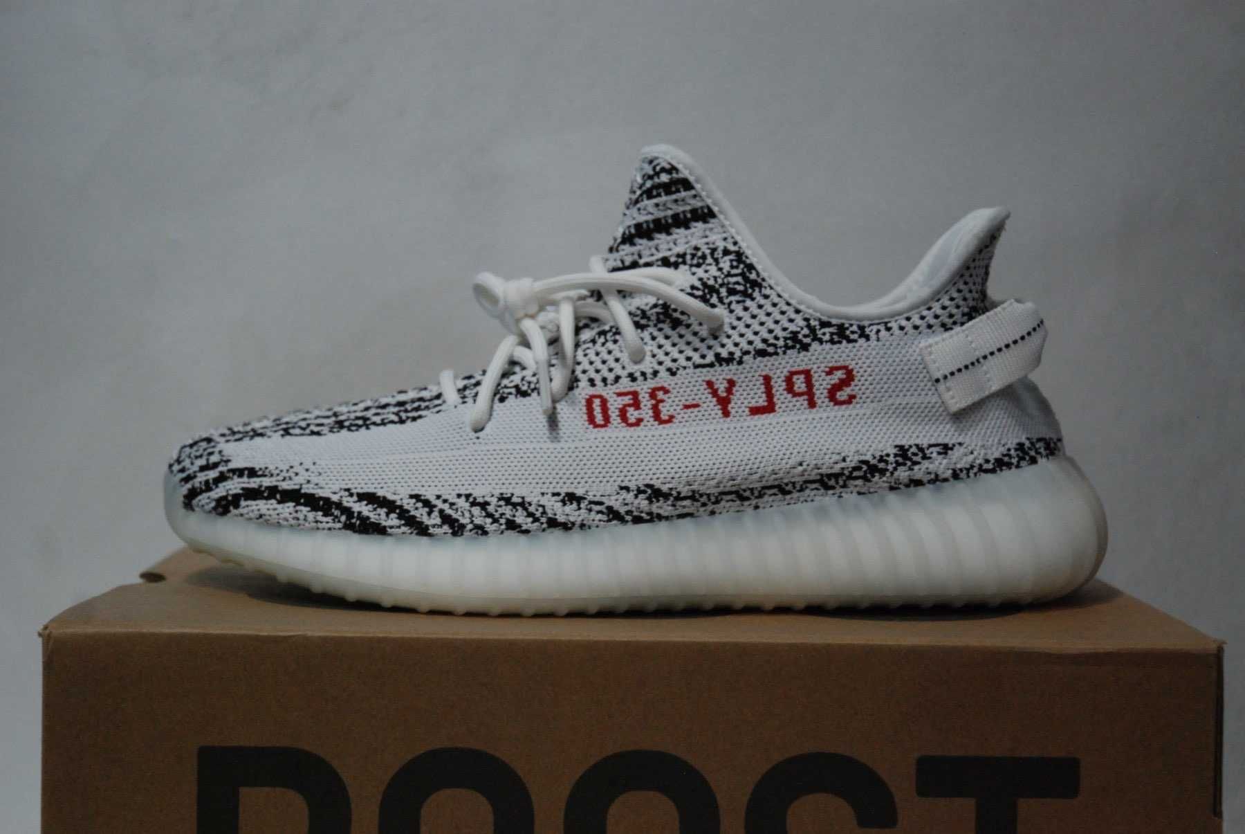 Yeezy Boost 350 V2 Zebra