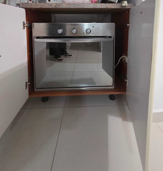 Mobilă de bucatarie