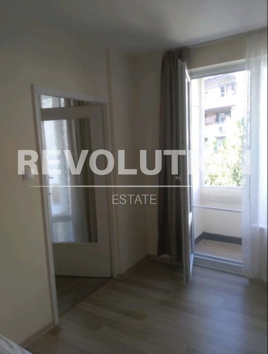 Дава се под наем Едностаен апартамент в Варна, Лятно кино Тракия - 40 кв.м за 325 € - Снимка #7