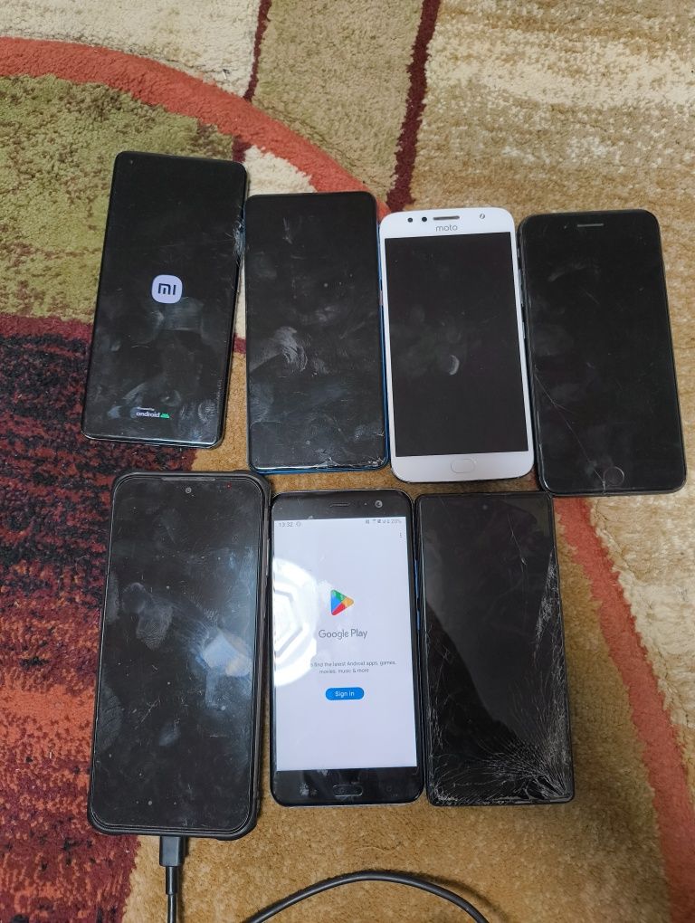 Lot telefoane defecte