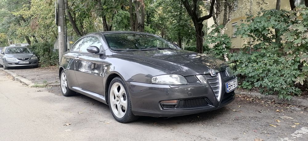 Alfa Romeo GT 2.0 JTS