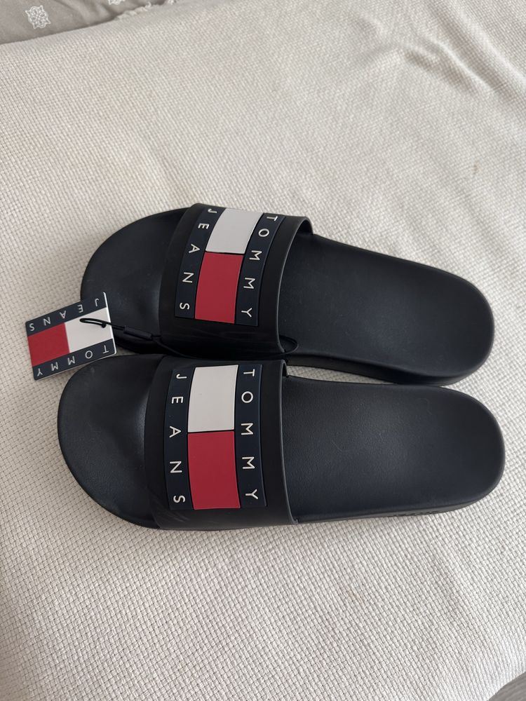 Vand slapi Tommy Jeans originali