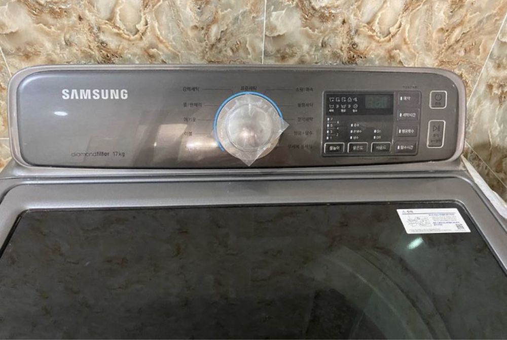 Проадется стиральная машина Samsung 17 кг