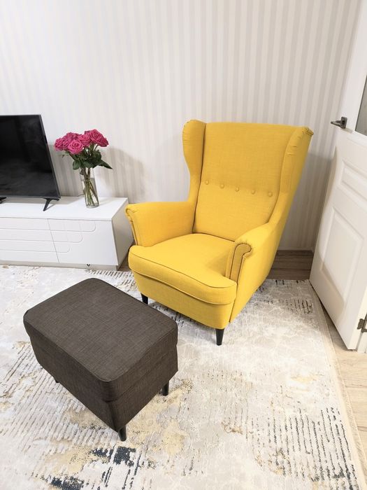 Продам кресло IKEA Страндмон