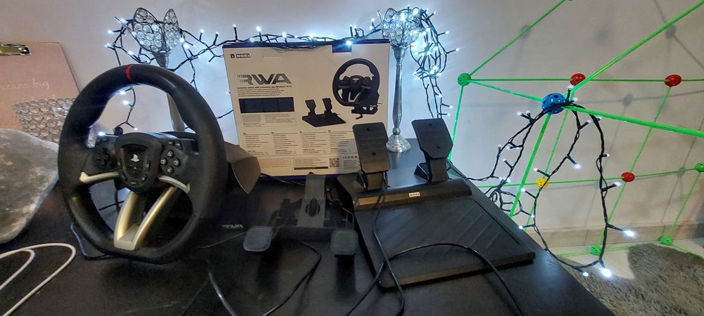 Vând volan gaming pentru ps 5 ps 4 pc