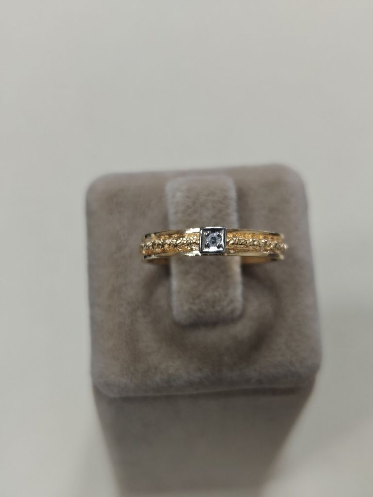Inel aur 18k 2.33gr cu diamant 0.035ct (r)