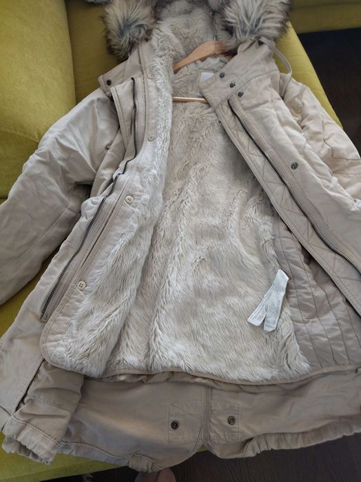 Дълго топло яке Bershka