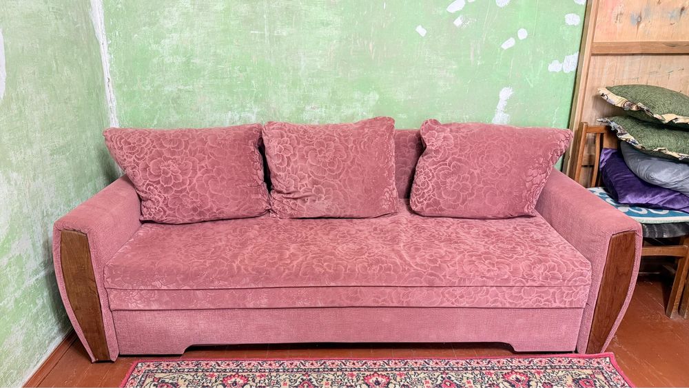Диван для гостинной