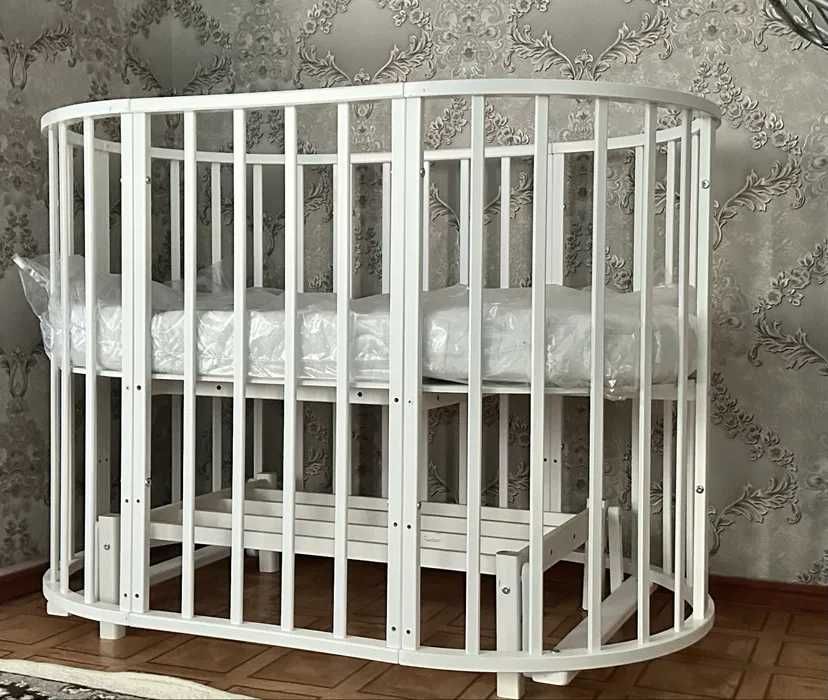 1 шт коляска и 2 шт манежки