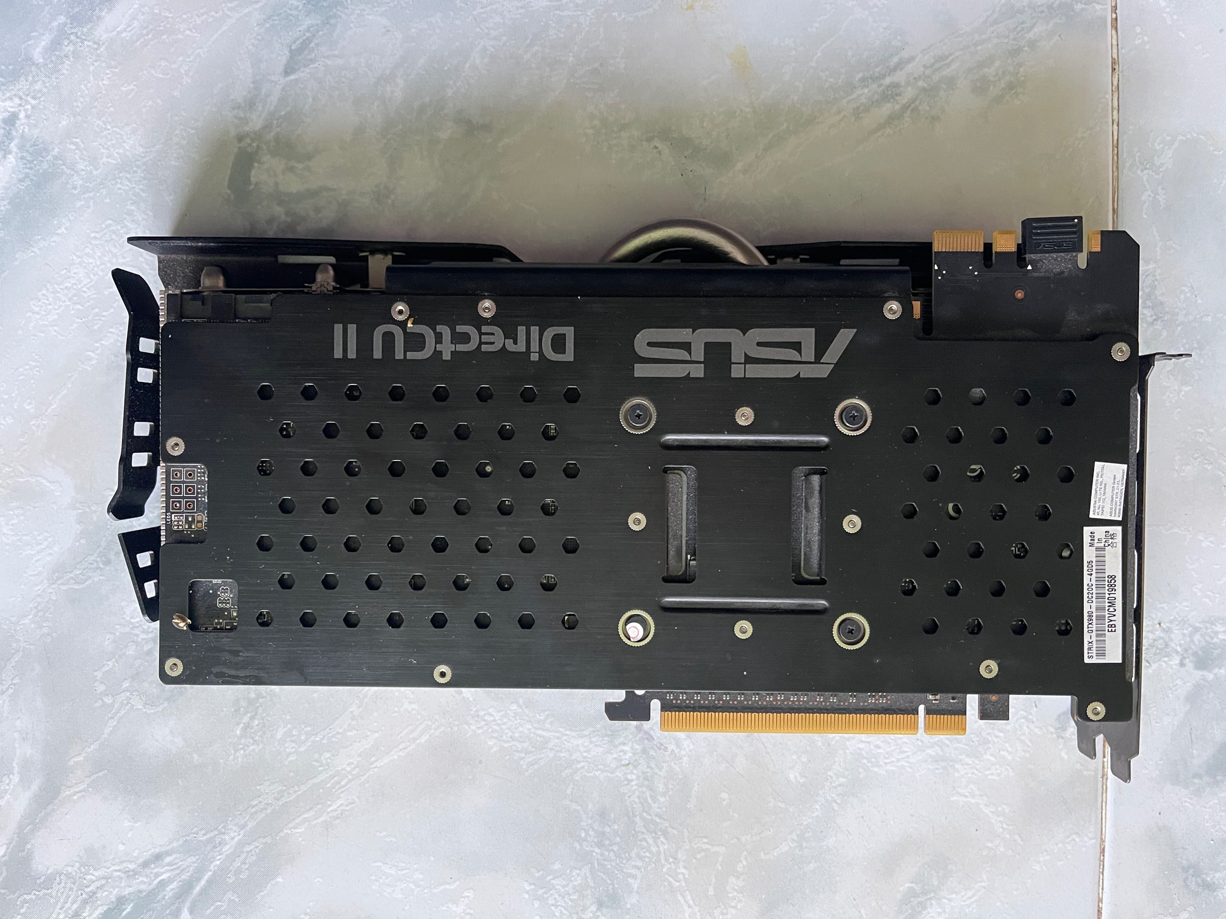 ASUS GeForce Strix GTX 980 4GB GDDR5