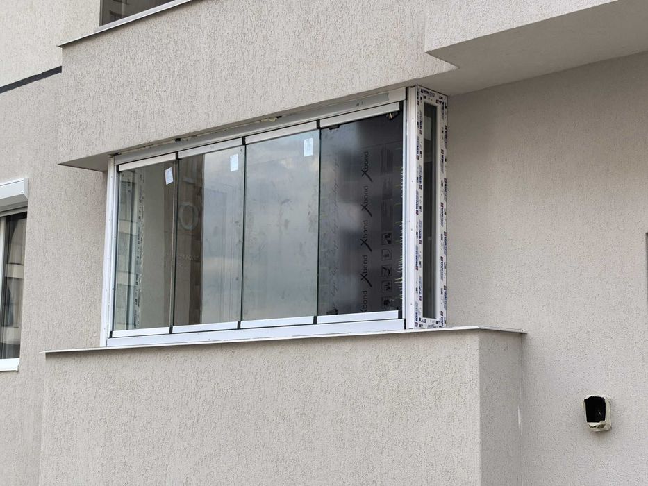 Pergole retractabile, glisante cu sticla securizata, sistem ghilotina