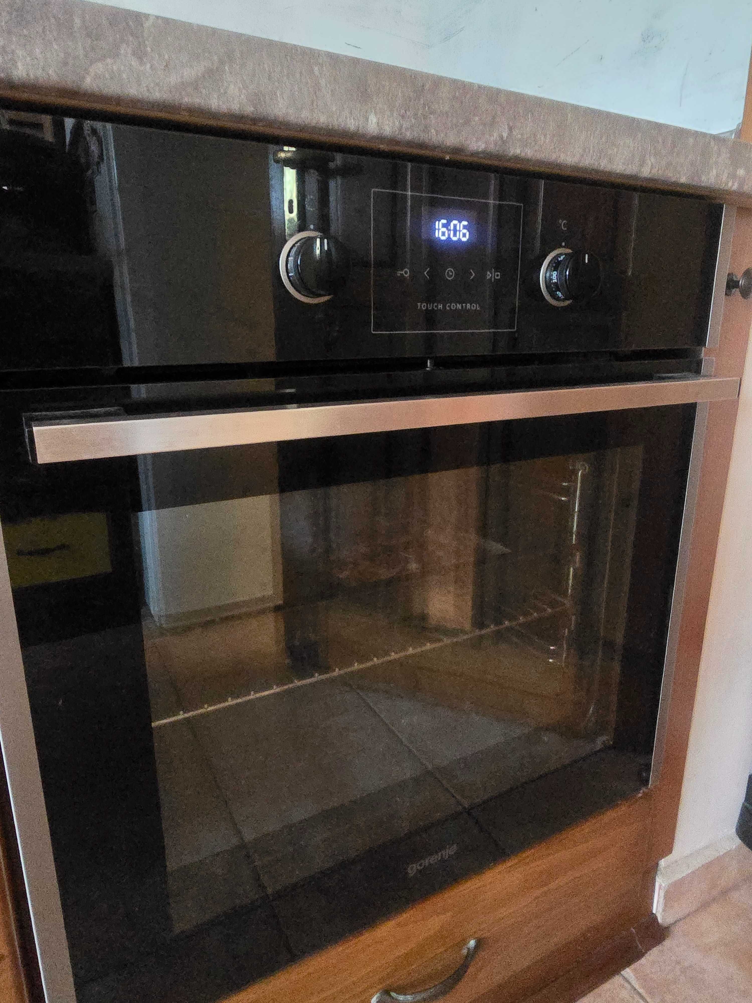 фурна за вграждане Gorenje