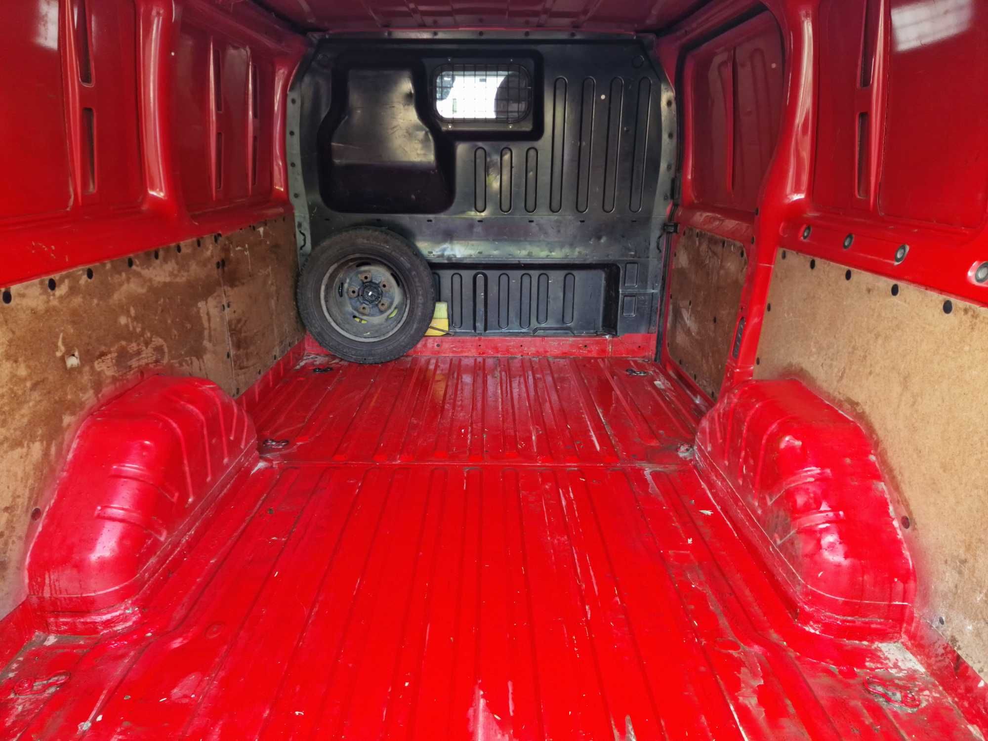 Vand Ford  Transit model FAEY 2001