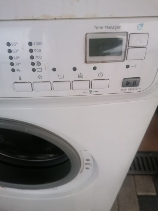 Mașina de spălat  Electrolux
