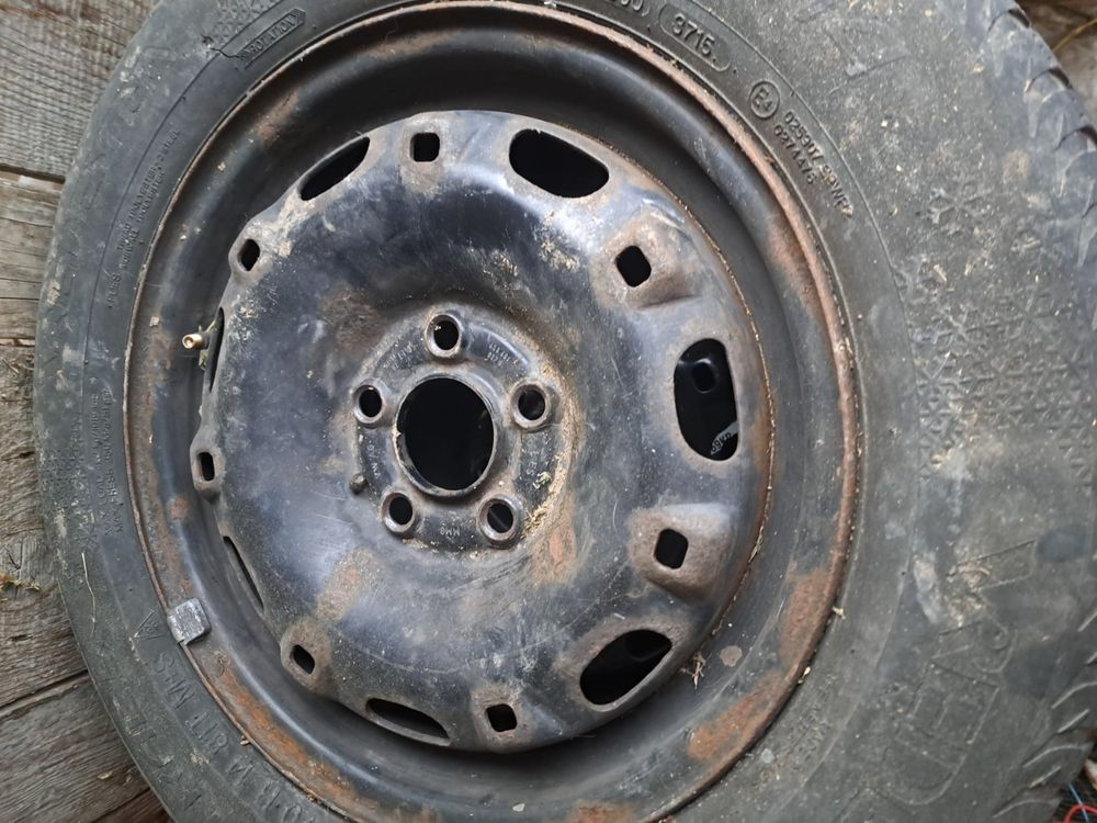 4 jante pe 14 în 5 gauri vw polo