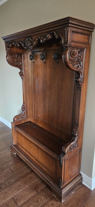 Cuier  cu lada stil baroc