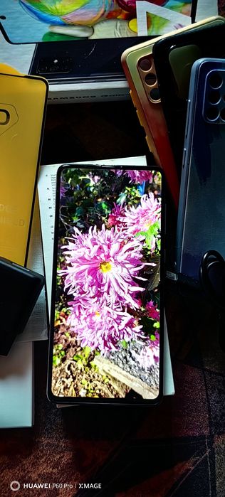 SAMSUNG GALAXY А71 White Pearl-Перфектно състояние.Зарядно устройство