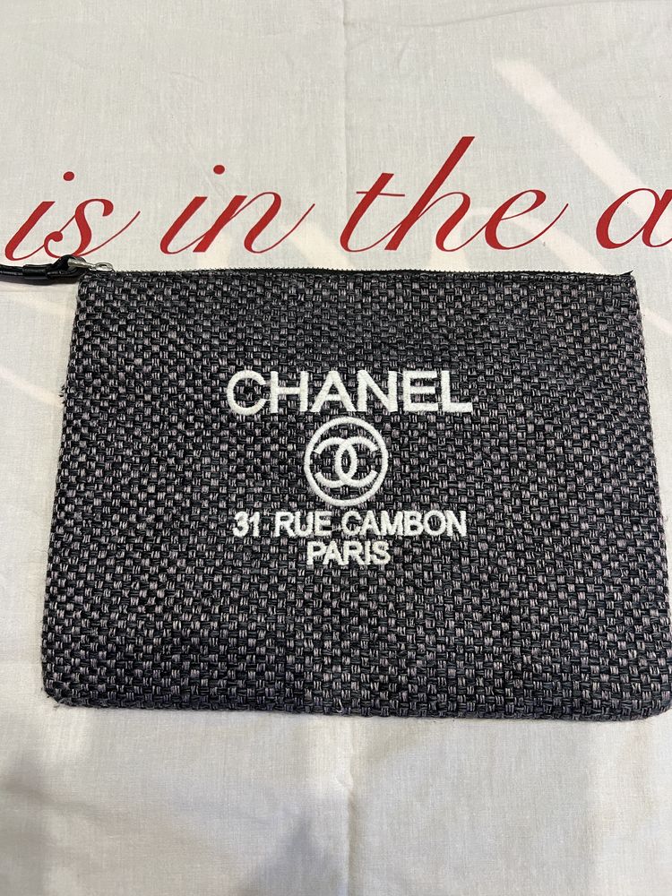 Клъч чанта ,,Chanel”