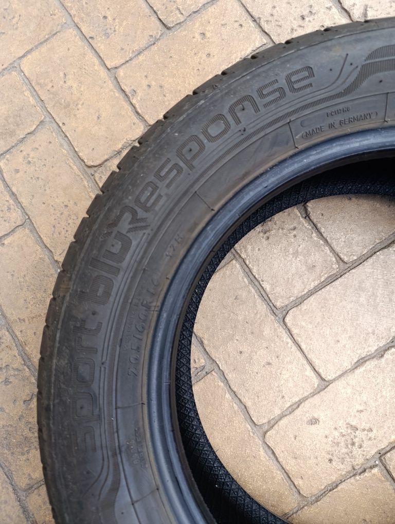 Летни гуми Dunlop 205/60/16 dot 4323