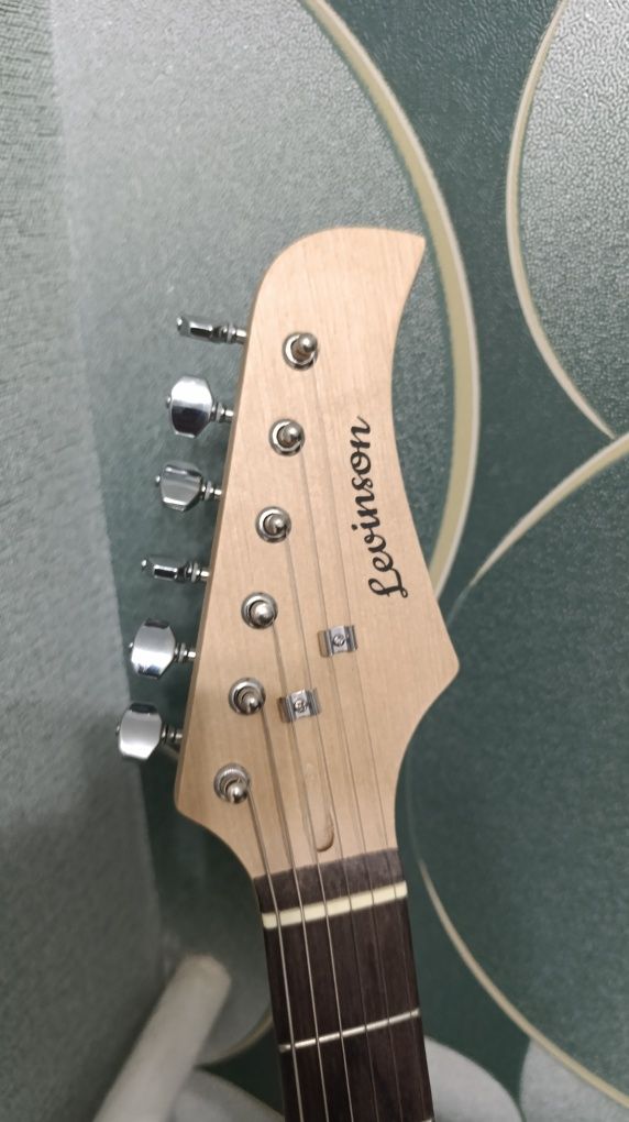 Levinson SPACK-1 BK-WH обмен