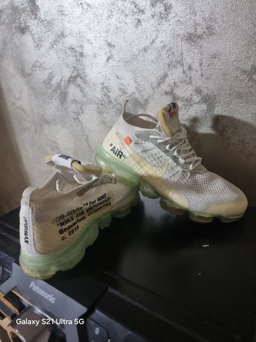 Vând Nike vapormax off White