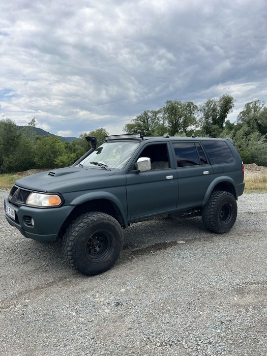 Mitsubishi Pajero Sport 2005