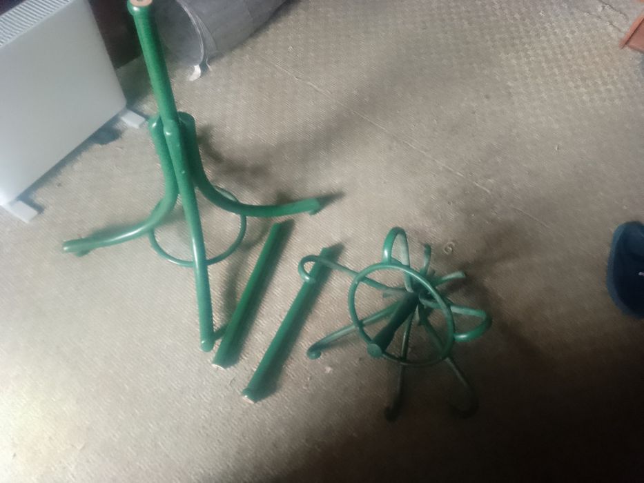 Дървена соц. Закачалка за дрехи