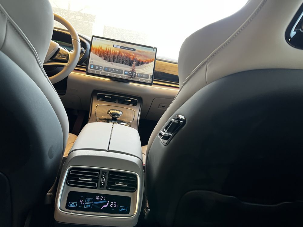 Продаётся BYD HAN full 3,9