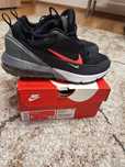 Adidasi Nike Air max pulse bg marimea 38 5