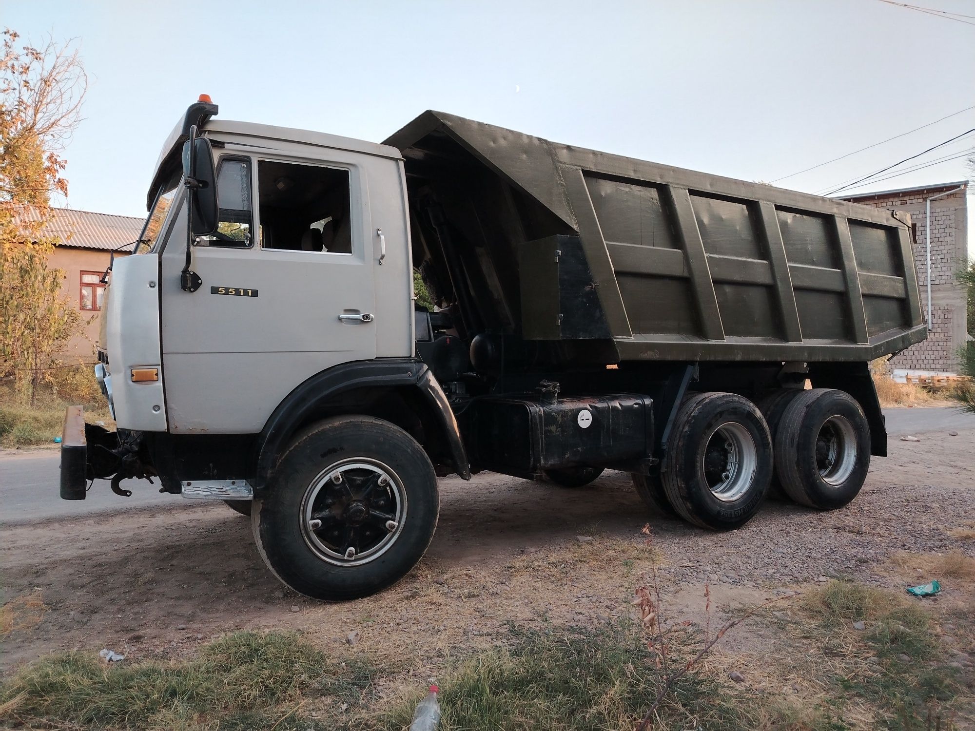Kamaz sotaman ҳолати урта