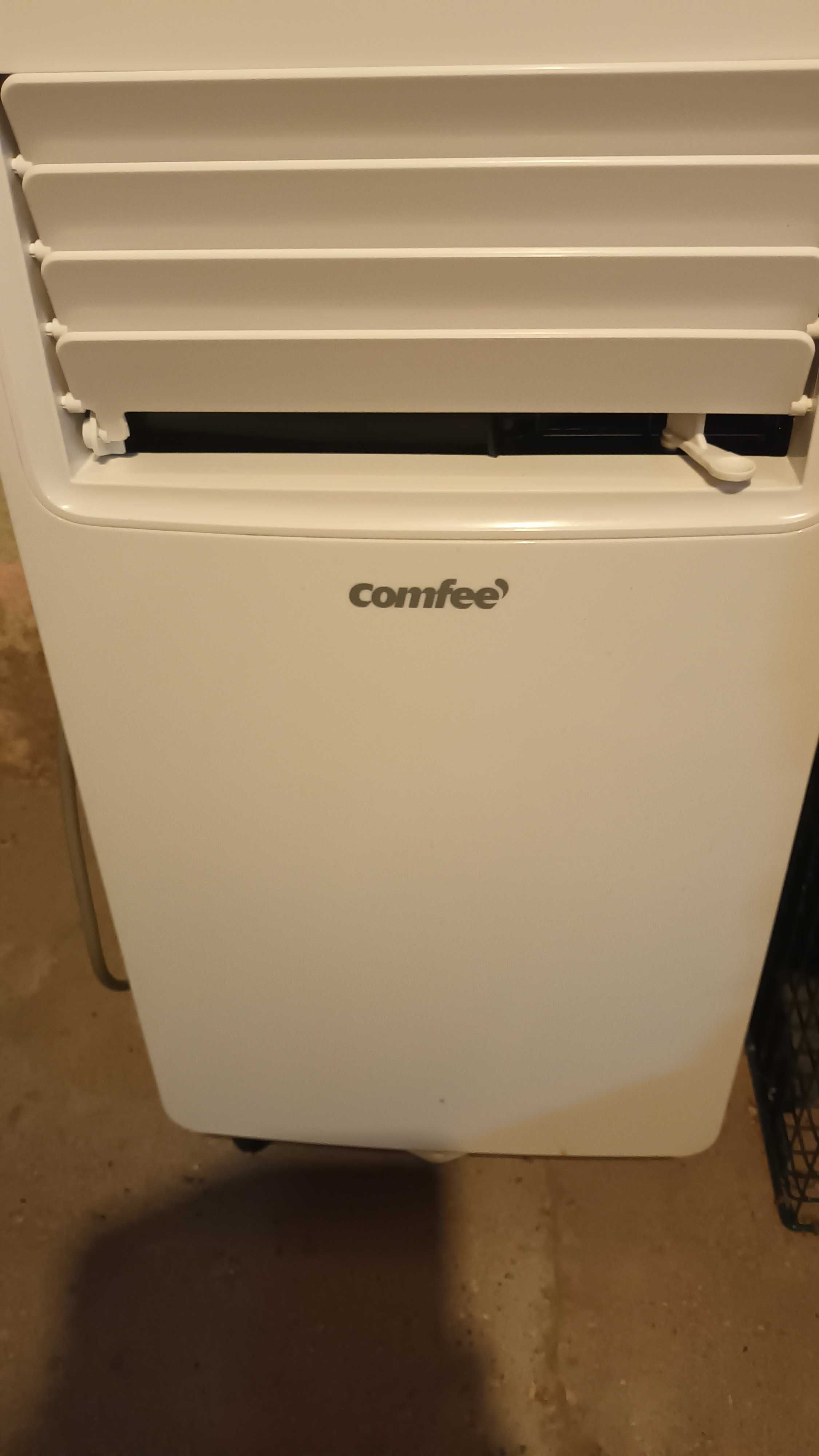 Мобилен климаик comfee ambra6c