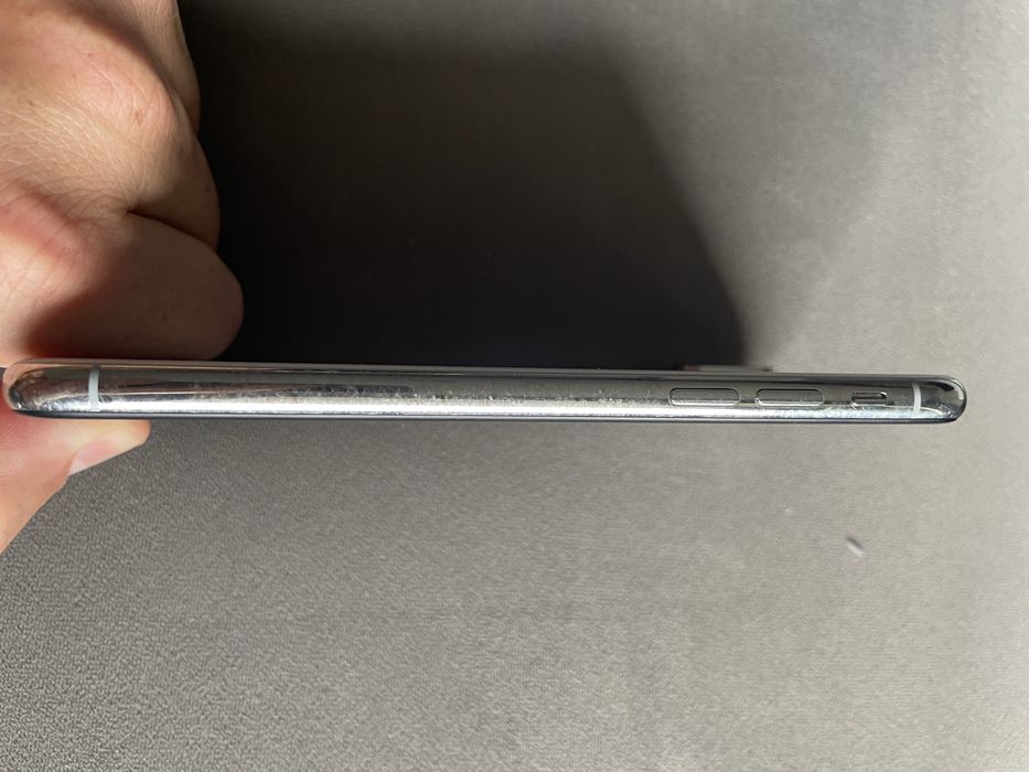 Iphone X 256gb чисто нов дисплей и чисто нова батерия!