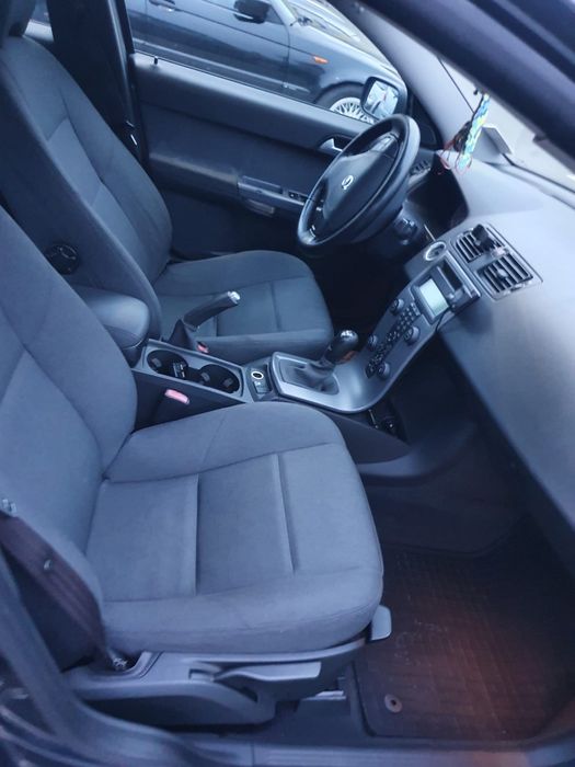 Volvo S40 2.0 diesel - motor defect