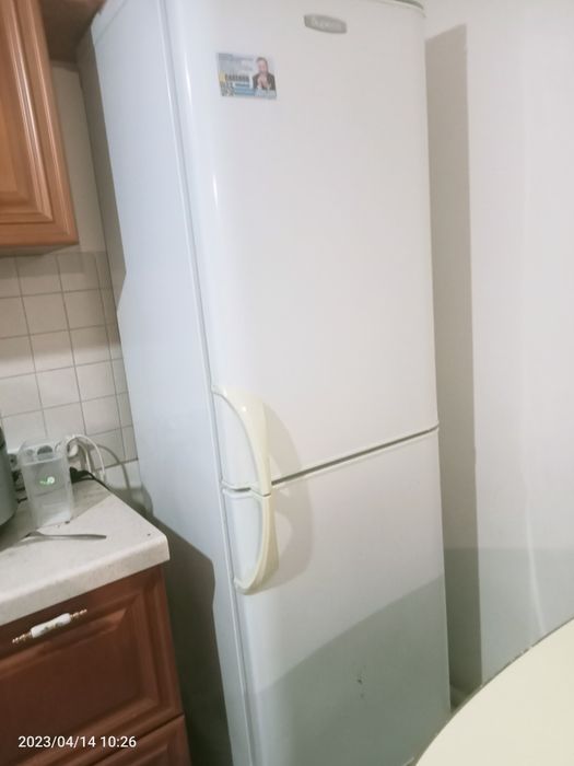 Холодильник бирюса