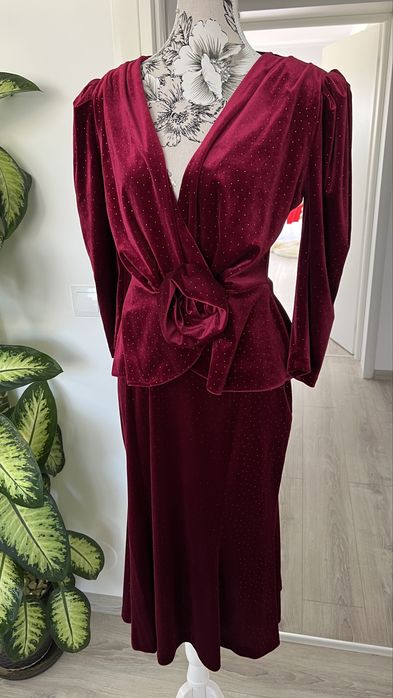 Compleu cu fusta din catifea Poema