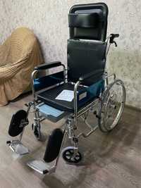 Кресло-коляска инвалидное цвет черный