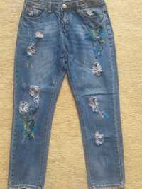Продам модные летние джинсы