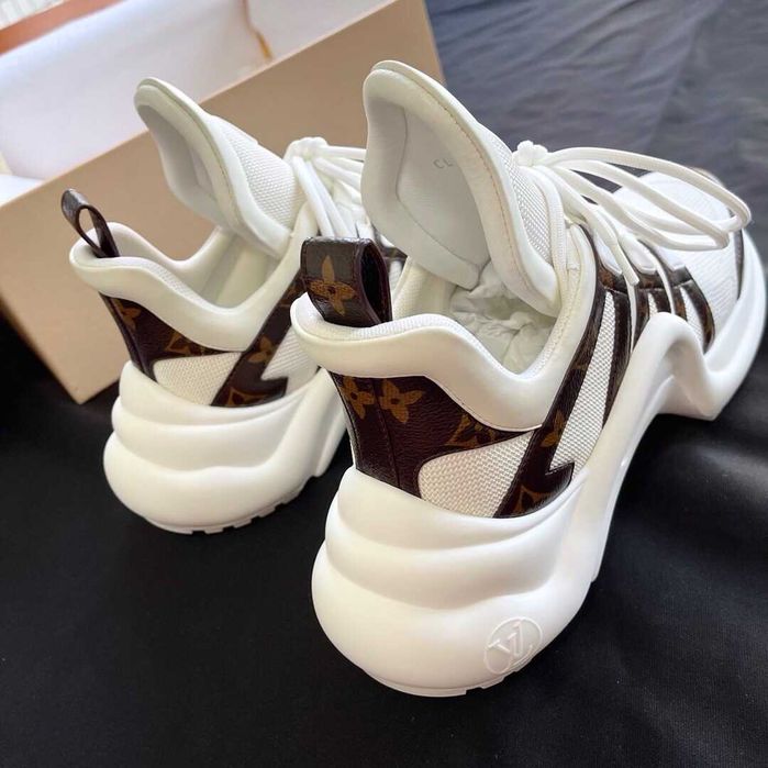 Adidasi dama Louis Vuitton Archlight Premium