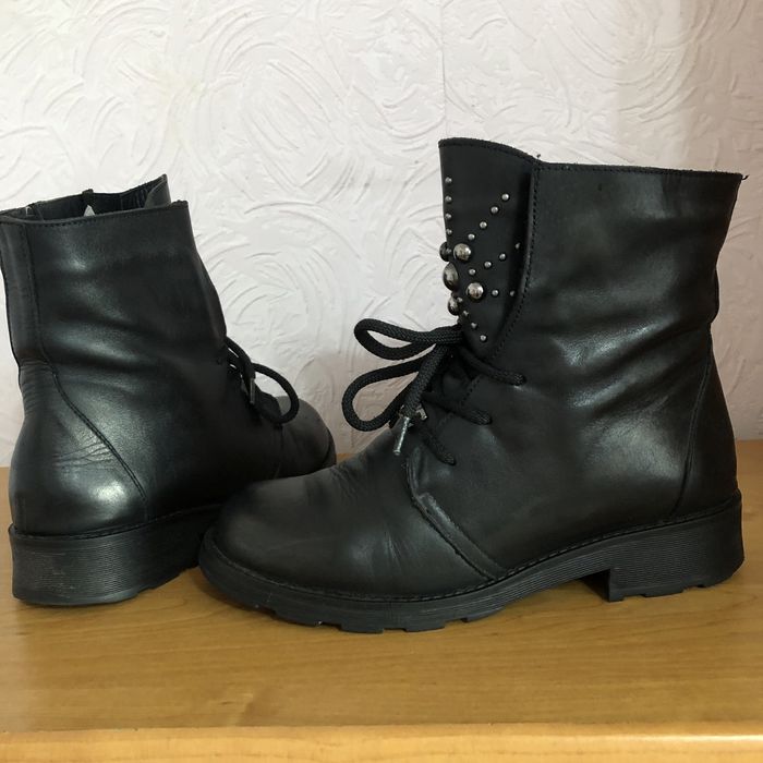 Женская обувь. Ботинки,