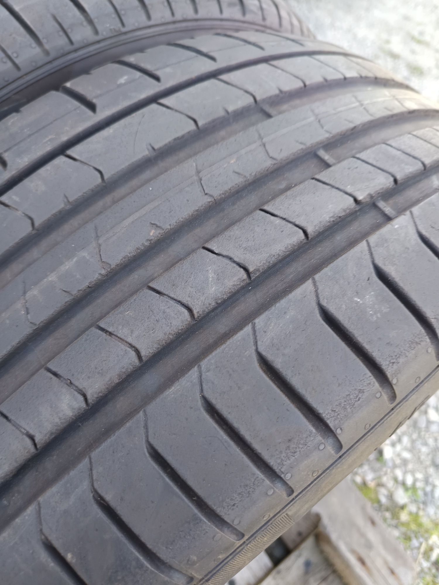 255 45 R 20 101Y PIRELLI P ZERO Дот 3720
