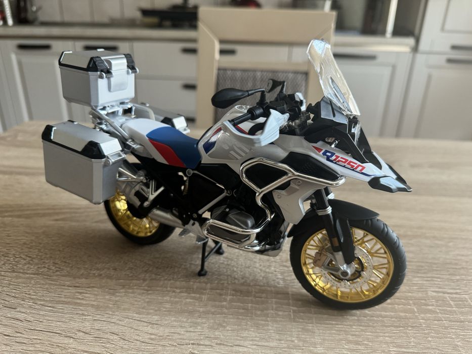 Macheta BMW GS 1250 bmw 1200GS (Pentru colectie)