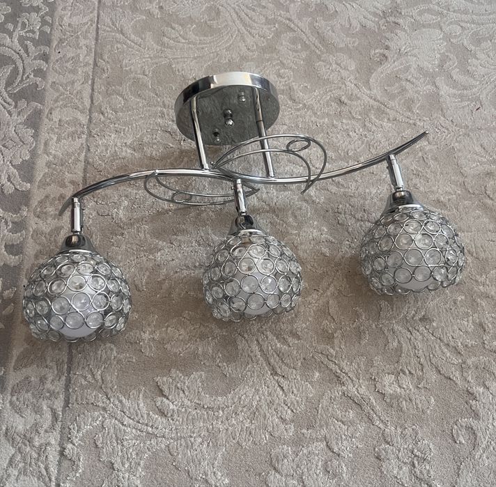 Люстра , недорого , срочно!!!