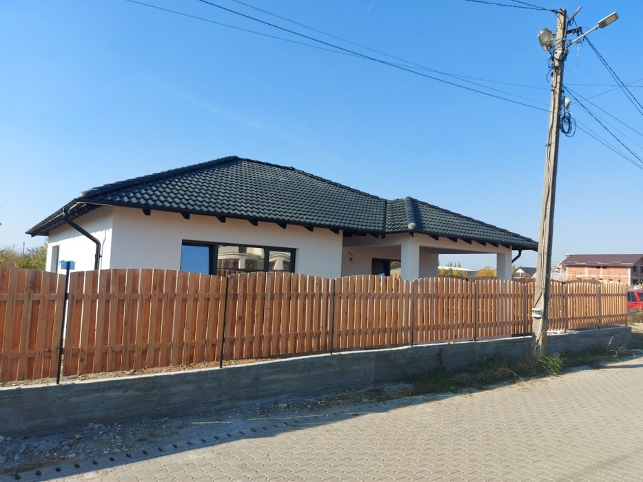 Un nou complex de 11 case în Șimian