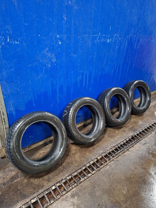 185/60/15 Nokian WR Snowproof