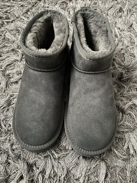 UGG Gri Scurte 38 Noi