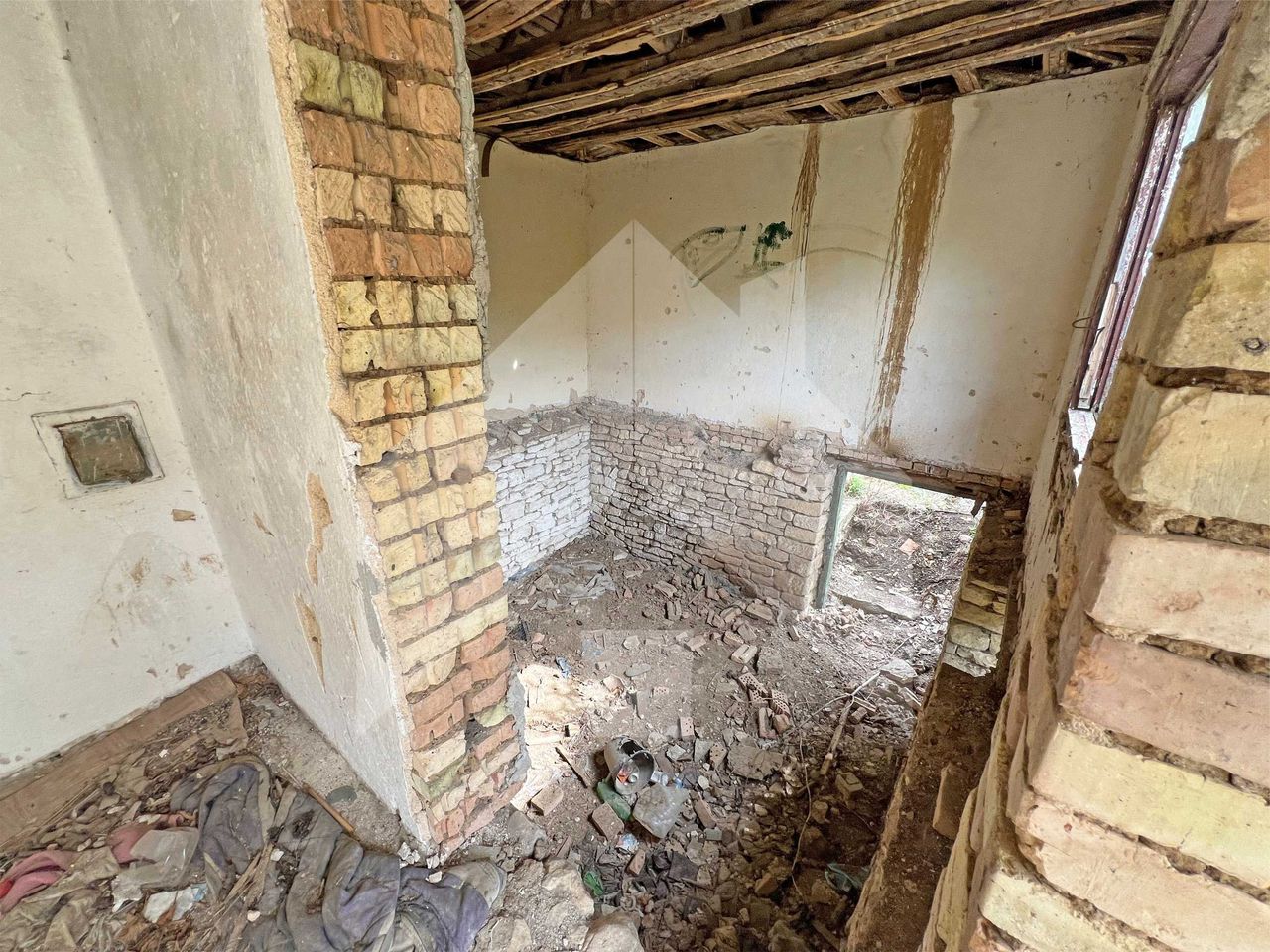 Продава се Къща в с. Мировци, Област Шумен - 58 кв.м за 87 €/кв.м - Снимка #6