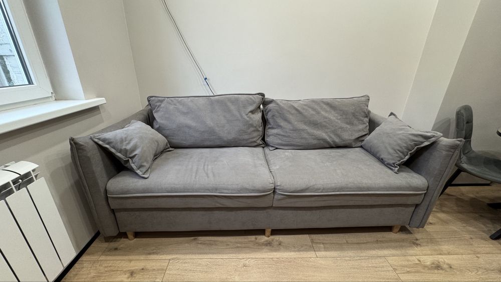 Отдам Диван самовывоз срочно