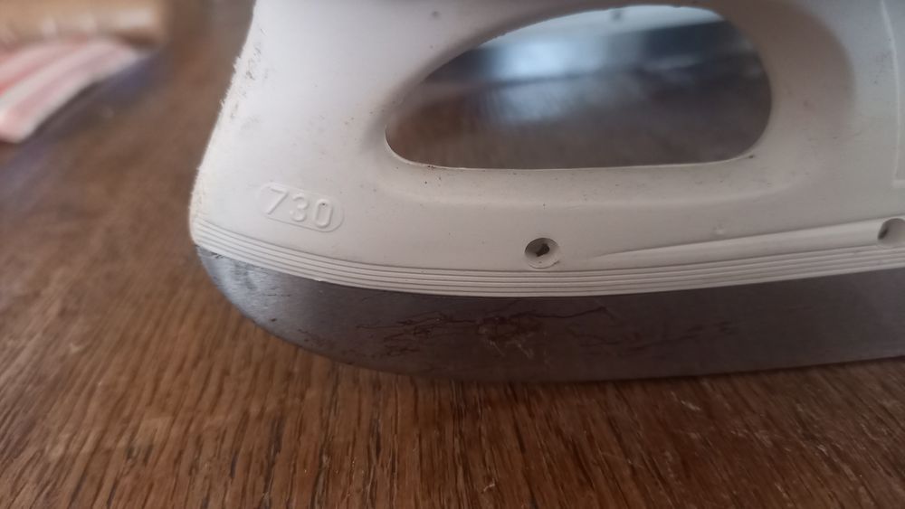 Patine gheață  în stare buna