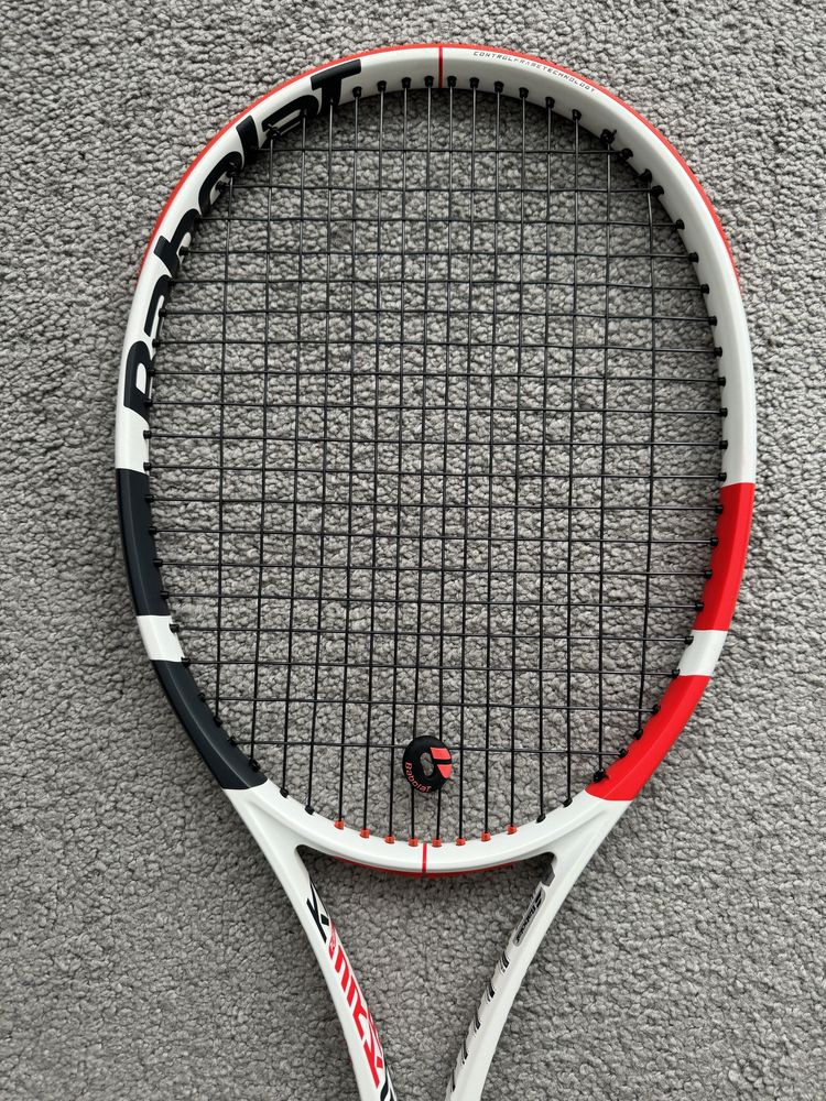 babolat pure strike 98