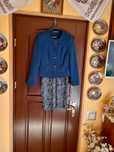 Costumas dama din jerse, rochita model floral si sacou turchiz - 40